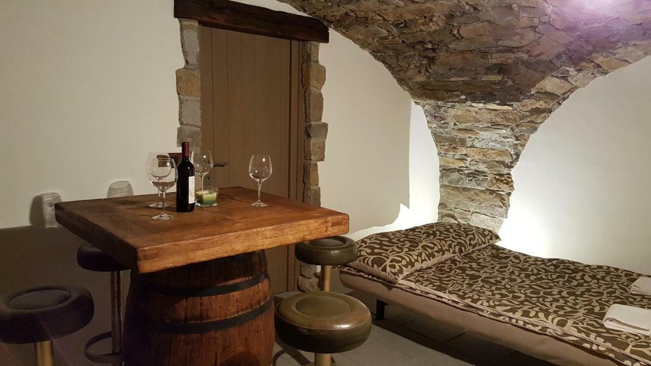 Wine Cellar Room Vipava Exteriör bild